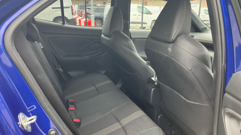 Toyota Yaris Cross 1.5 Hybrid Dynamic 5dr CVT Hybrid Estate